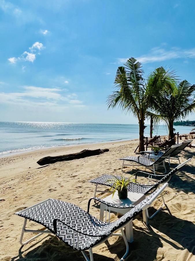 Sabaii Bay Resort Baan Tai Exteriör bild